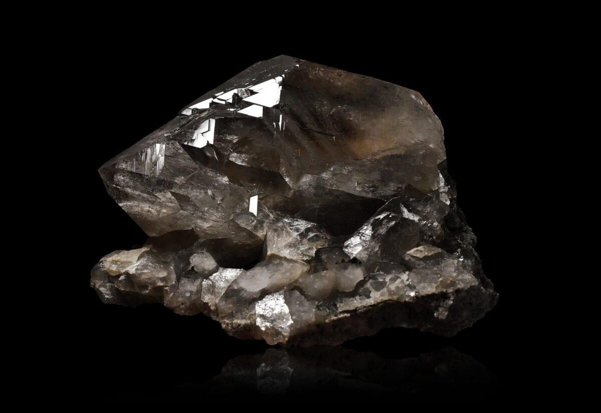 Gwindel and Hematite from Talèfre, Mont-Blanc, France