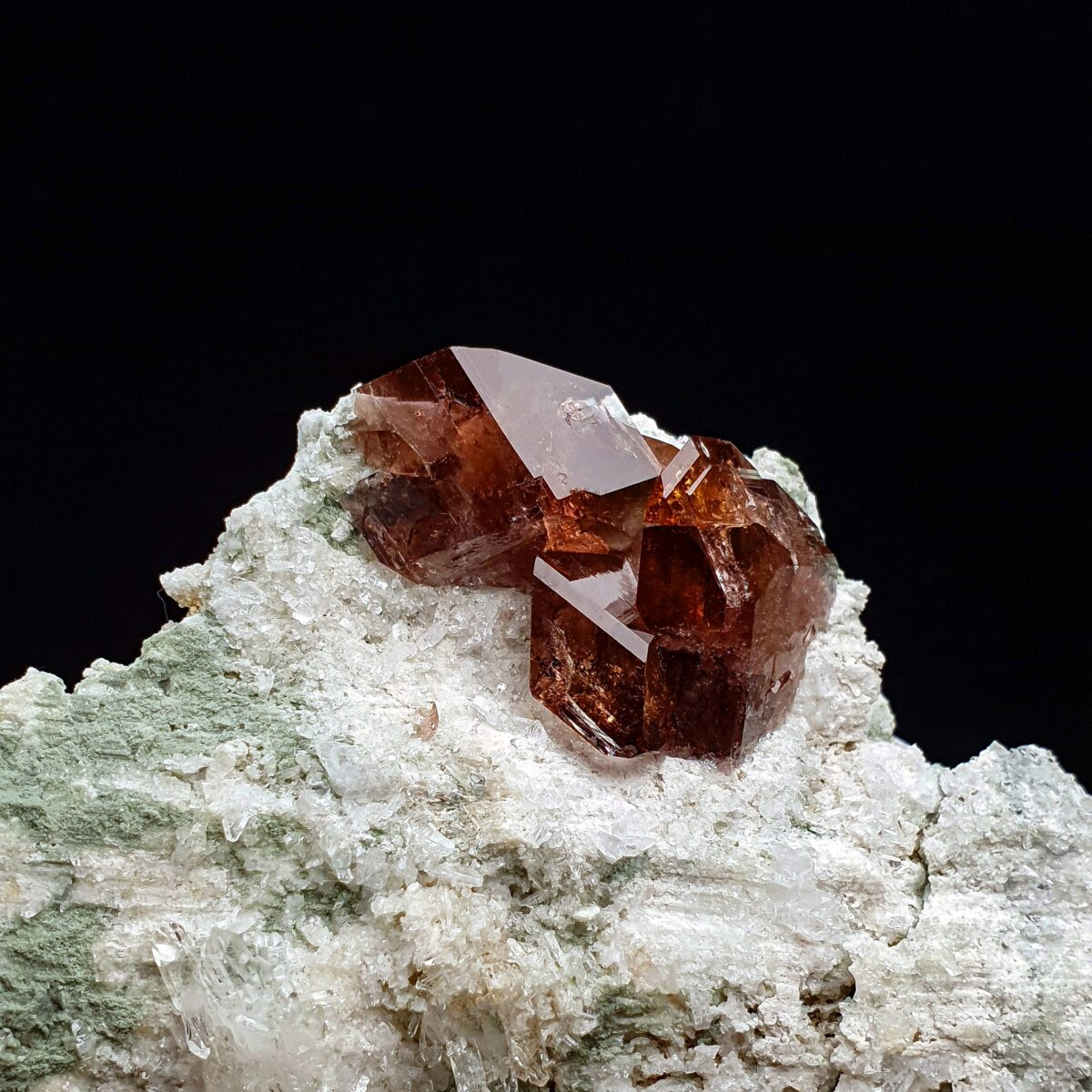 Axinite - Rocher d'Armentier, France - Image 3