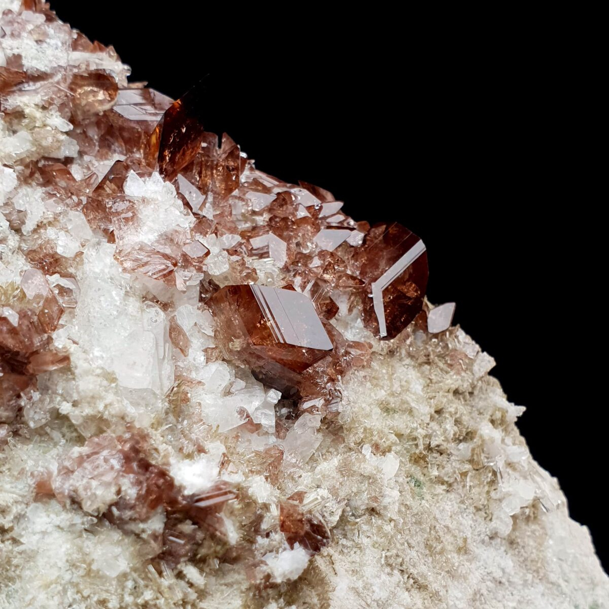 Axinite & Quartz - Armentier, France - Image 4