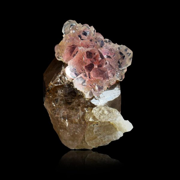 Pink fluorite octahedron - Mont-Blanc, France